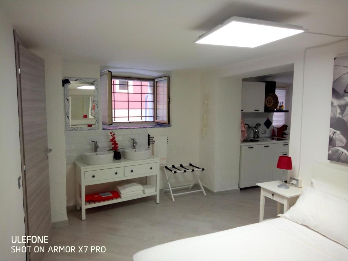 Ombrellorosso Apartment Cagliari Exterior foto